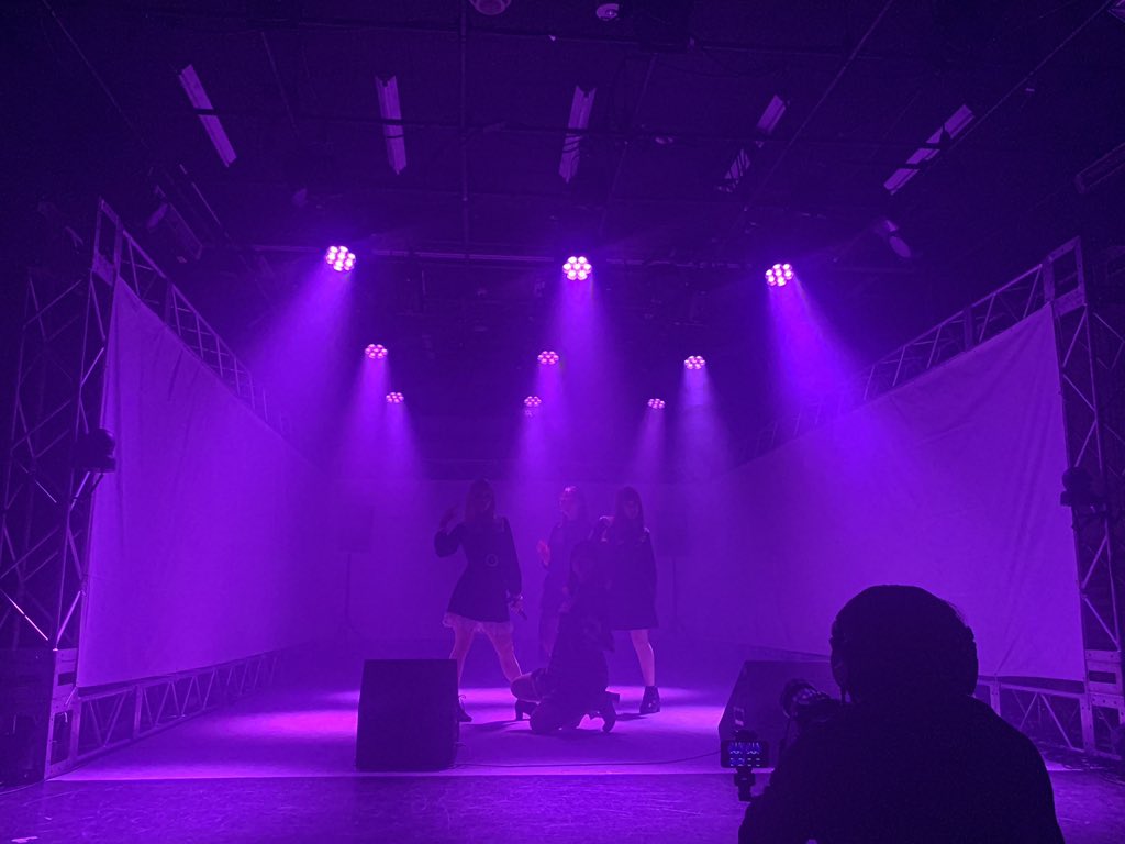 show_samare2018's tweet photo. DressyDollzさんの活動休止前のラストステージいかがだったでしょうか?!
とても感動したステージでしたね🥺

https://t.co/KfVBY4Ygzq

#autumnreview2020
#show
#music
#AR
#学園祭
#配信 https://t.co/vXtA4RgrOi