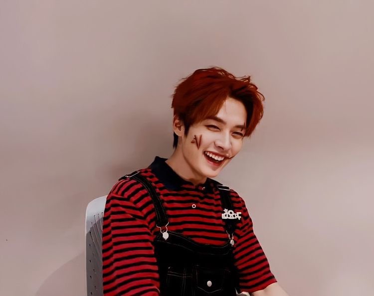 — minho as chucky; a scary thread  #StrayKids  #skz
