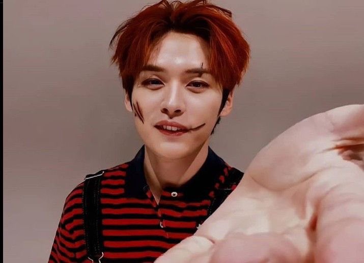 — minho as chucky; a scary thread  #StrayKids  #skz