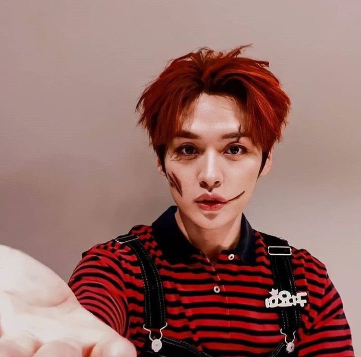 — minho as chucky; a scary thread  #StrayKids  #skz
