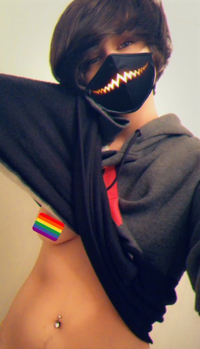 Pop https://t.co/nAWxtPtnCM