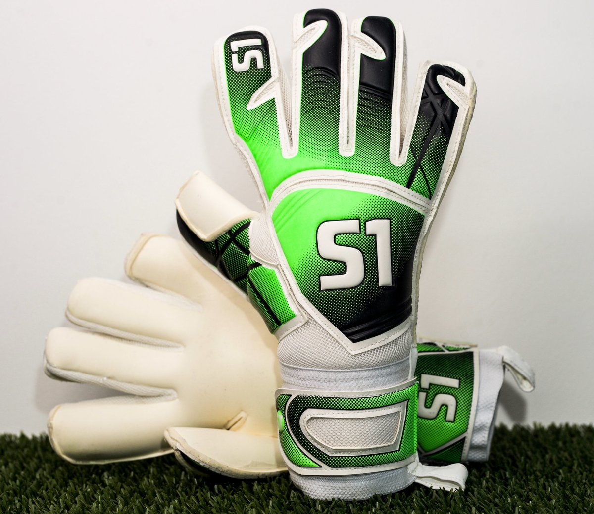 New In - S1 Tornado

Use our Halloween codes to save:
TRICK or TREAT

directkeeping.co.uk

Use the codes at checkout to save. Limited time only