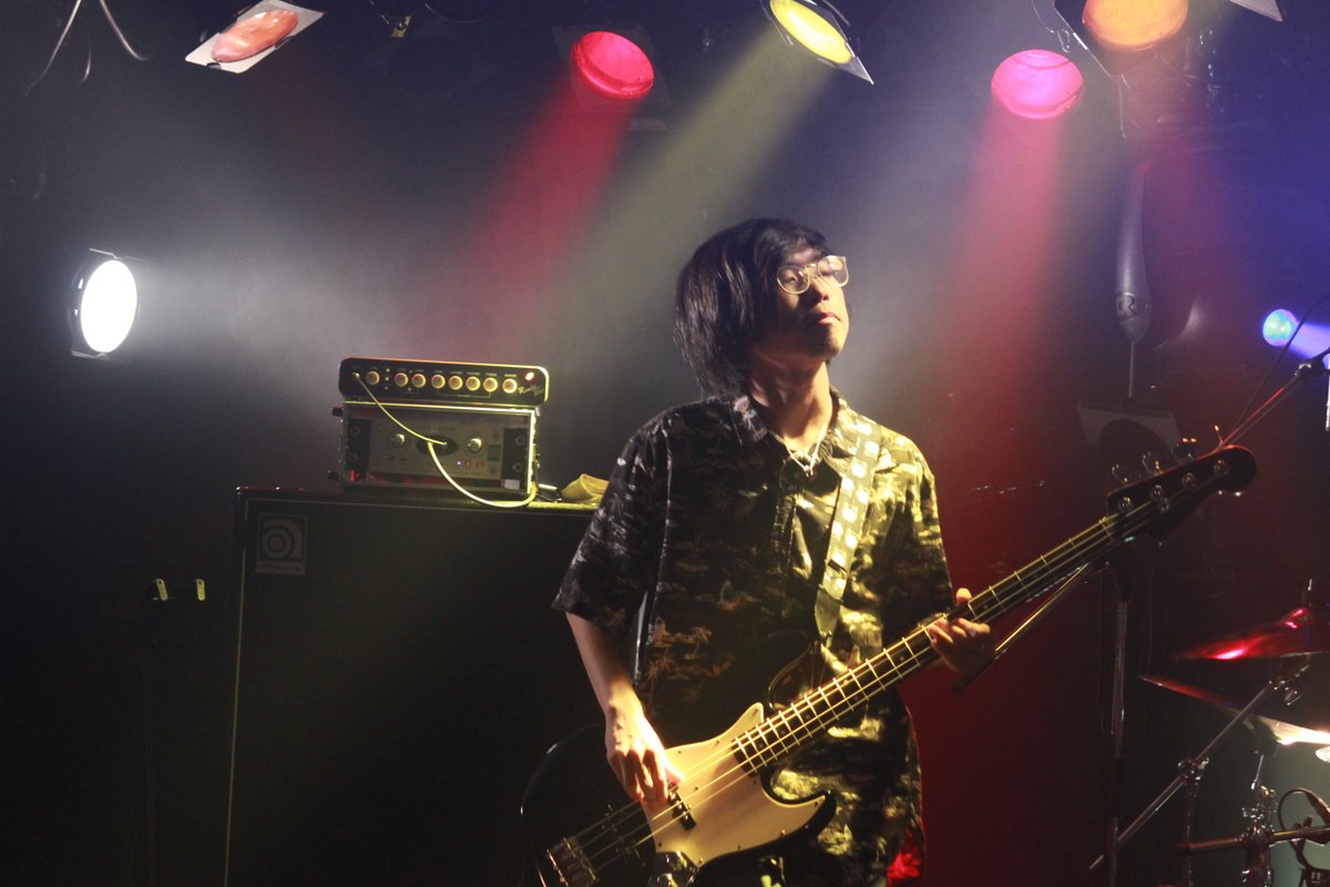 show_samare2018's tweet photo. Autumn  Review2020トリはrecoでした！！！
POPなメロディーに思わず画面越しでも体を揺らしてしまいそうでした😆

#autumnreview2020
#show
#music
#AR
#学園祭
#配信 https://t.co/ynobMllRMw