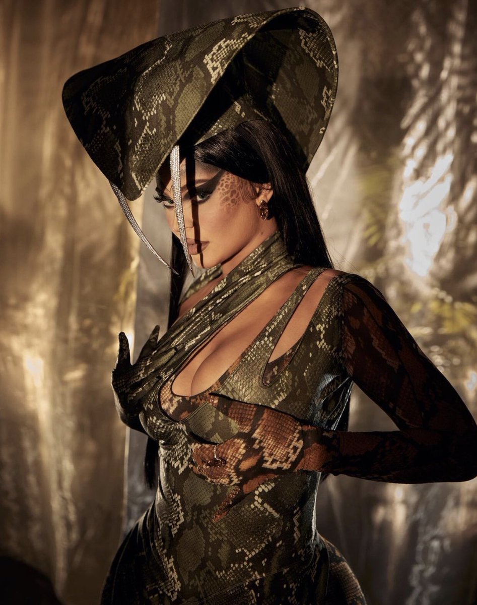 King Cobra 🐍 thank you <a href="/Mugler/">MUGLER</a> 🤍