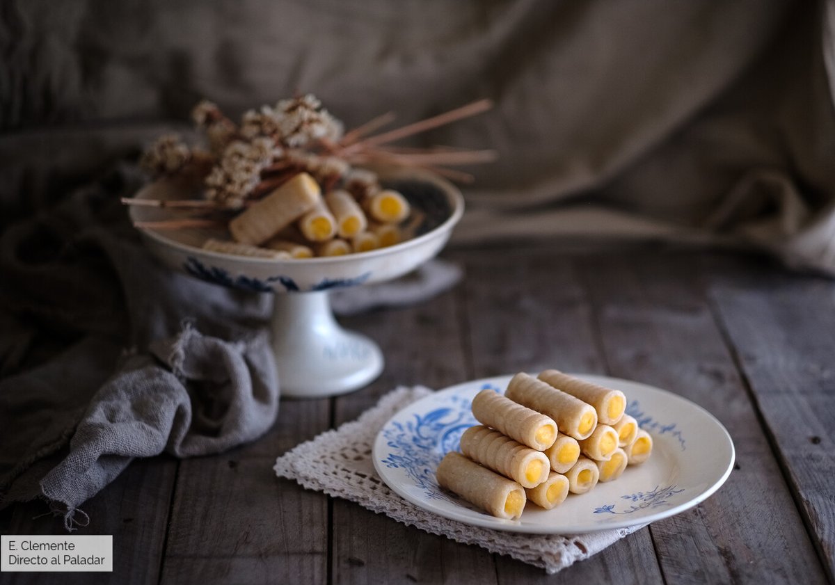 red_malaga's tweet photo. ¡Hola Málaga! Hueso de Santos, postre típico de un día como hoy.
¡Nos encanta!
.
.
#1denovimbre #diadetodoslossantos #dulcestipicos https://t.co/mXlwaZm30f