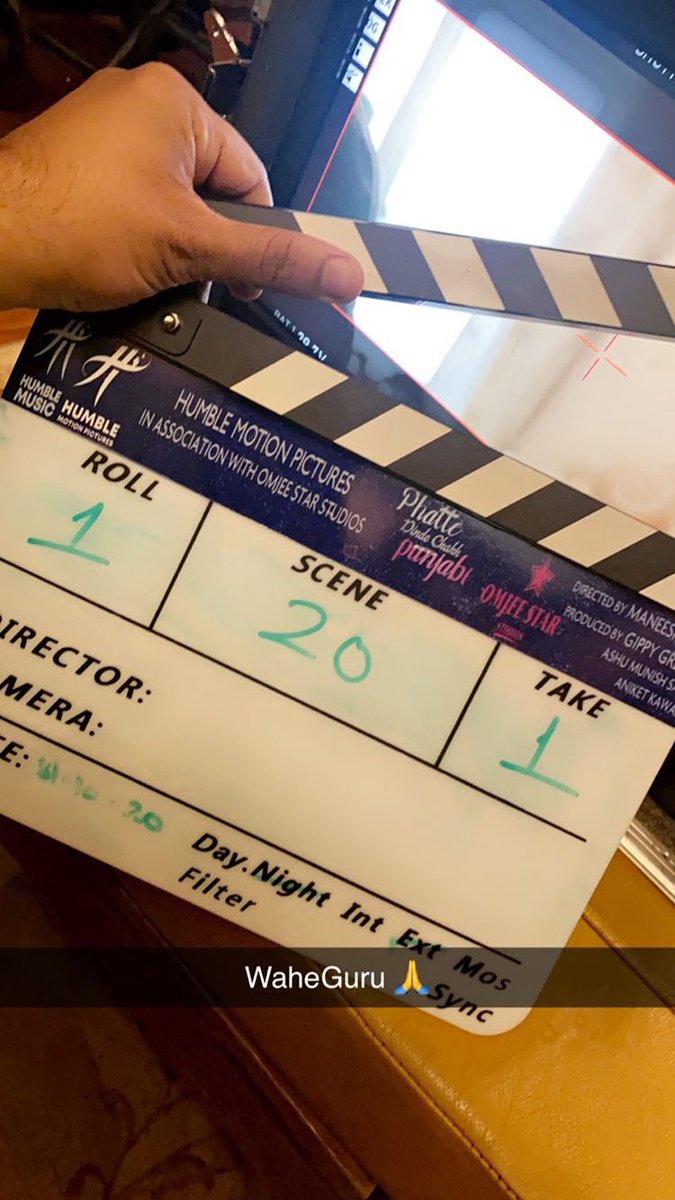 TheHumbleMusic's tweet photo. #PhatteDindeChakkPunjabi #PDCP Shoot Starts 🎥
@GippyGrewal @neerubajwa @annukapoor_ #NaseemVicky @ahmedaliB @ranaranbir970 #ManeeshBhatt #HinaDilpazeer
#HammadChaudhry #MunishSahni #AniketKawade
@humblemotionpic @TheHumbleMusic @bhana_la @vinodaswal1313 @OmjeeGroup https://t.co/e8VpN1y3bJ
