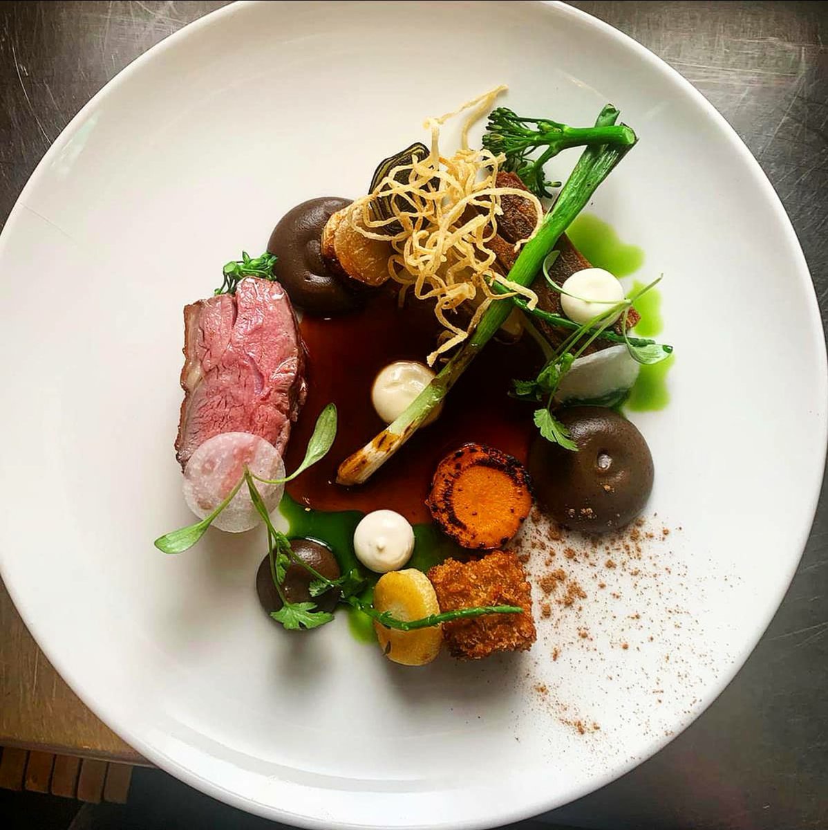 Branches Restaurant tweet media
