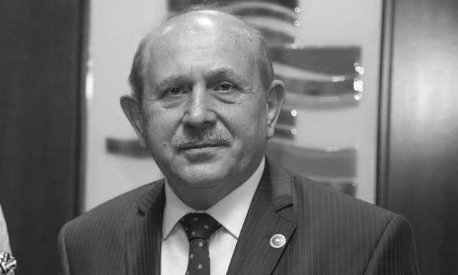 Münir Karaloğlu