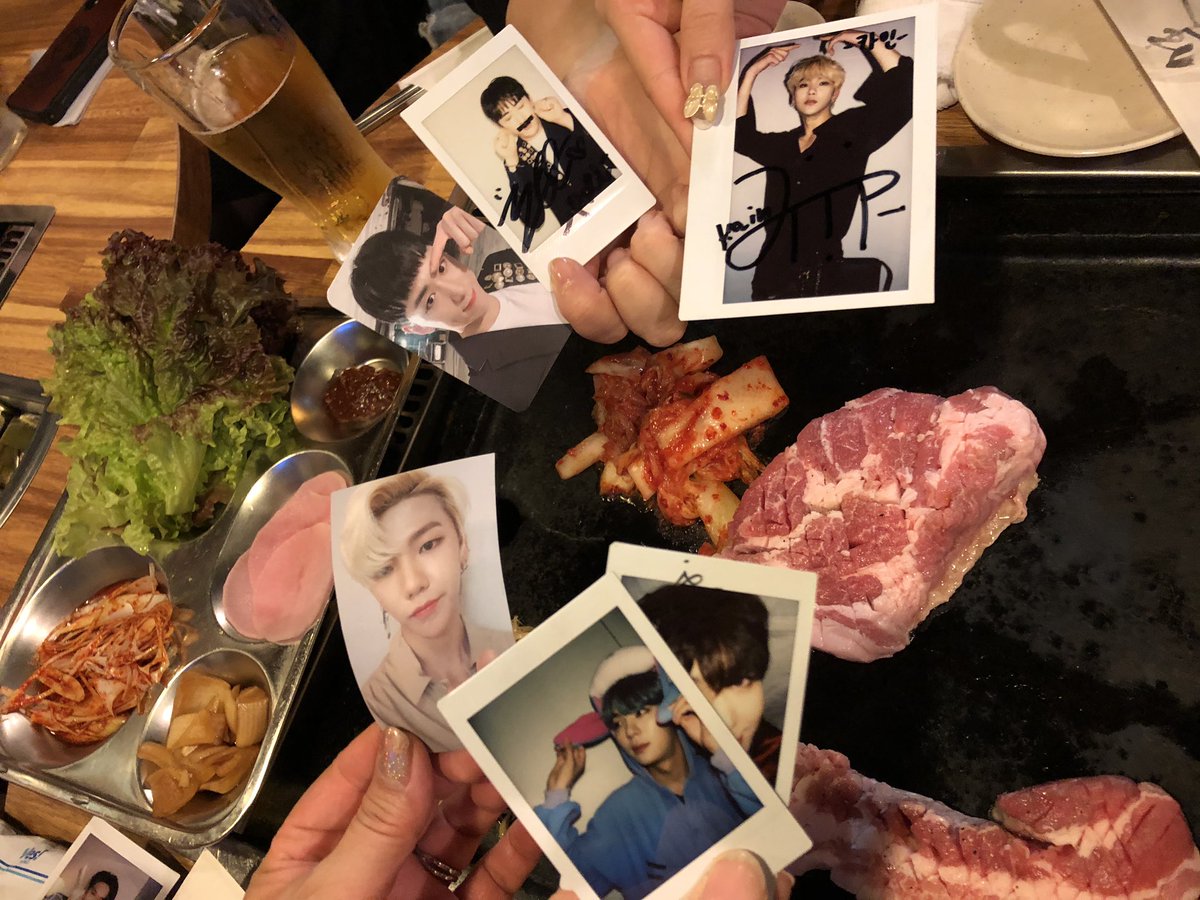 ___argon_'s tweet photo. #KAIN
#카인
#カイン
#ARGON

昨日は久しぶりにアラン達と会ってARGONの話をたくさんしたよㅜㅜㅜㅜㅜ💗
カインは楽しく過ごせたかな？？

@Jaeuni_n_n 
@PuppyRoel0213 
@1997_salt 
また遊ぼうね👻🎃🍭🍬🍪👻

@ARGON_twt
@ARGON_JP https://t.co/o9Bw0CiJYs