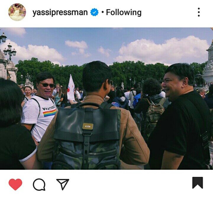 CocoYassiOFC's tweet photo. Happy Birthday Superman / Bestest Friends Ever 🎈💑 @cocomartin_ph ❤

#PrimetimeKingCMAt39 https://t.co/KHVTitsJ9N