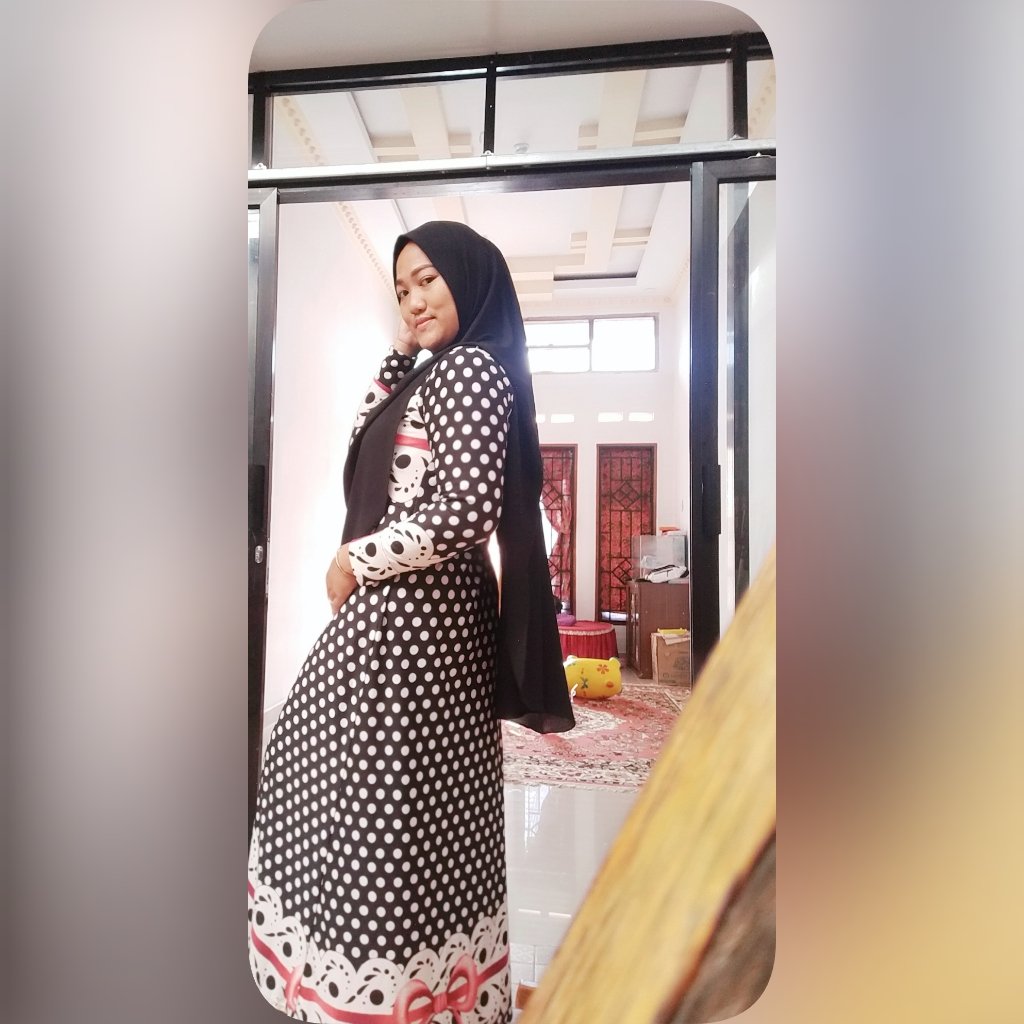 nishaamiyaka's tweet photo. #NewProfilePic https://t.co/YZn7EFebcN