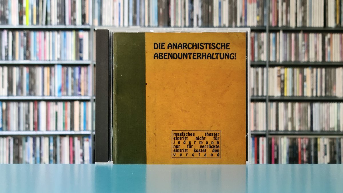 AlbumAlmanac's tweet photo. 🗓️ 25th anniversary! (Nov. 1995)
💿 DAAU - Die Anarchistische Abendunterhaltung
📂 ´Magisches theater / eintritt nicht für jedermann / nur für verrückte' #DAAU #Belpop #HermanHesse #Steppenwolf #newclassical #jazz #experimental #AlbumAlmanac #DieAnarchistischeAbendunterhaltung https://t.co/Rdl3Zk4TEV
