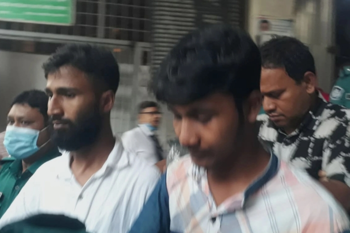 basherkella's tweet photo. Three including the bus driver sentenced to death for killing Saidur Rahman Payel, a #student of North South University (NSU).
#NSU #Bangladesh #Studentkilling https://t.co/n9UOyvzTlv