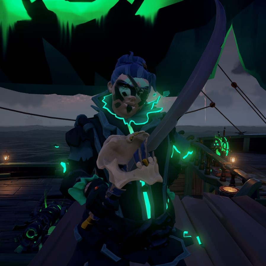 SeaOfThieves's tweet photo. Oct 31st vs. Nov 1st https://t.co/kKLRJAyU98