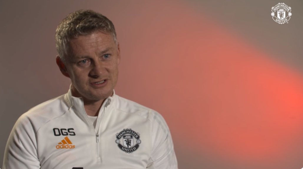 🗣 سولشاير عن النتائج الايجابية والاداء الايجابي:-

"كل مباراة جيدة وكل نتيجة تحصل عليها من أداء جيد تمنحك الثقة والاعتقاد بأن ما نقوم به هو عمل جيد. وبالطبع كانت ليلة الأربعاء مميزة ونتيجة خاصة أمام فريق جيد جدًا." 🔴