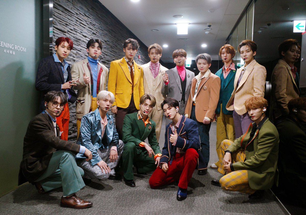 wonubliss's tweet photo. 10.28 #HOME_RUN1stWin 🏆
10.29 #HOME_RUN2ndWin 🏆🏆 
10.30 #HOME_RUN3rdWin 🏆🏆🏆
11.01 #HOME_RUN4thWin 🏆🏆🏆🏆
Congrats,  @pledis_17 and Carats !! 🎉❤️ https://t.co/OaTP1efPNT