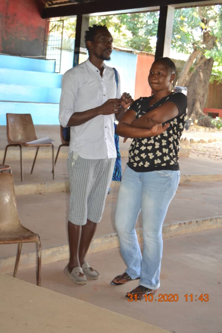 ungeant's tweet photo. @FRauCameroun Quelques images de l'Atelier de Slam à #AllianceFrancaisedeGaroua https://t.co/bz4VhLsfS6