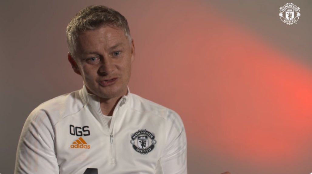 🗣 يكمل سولشاير: "أعتقد أنه سيكون فريقًا صعب مواجهته. أي فريق من أرسنال سيكون جاهزًا لمباراة ضد يونايتد. نحن نعلم أن المباراة لن تربح أو تخسر في الدقائق الخمس أو العشر الأولى وإنها  ستكون معركة أخرى تستمر أكثر من 90 دقيقة." 🔴