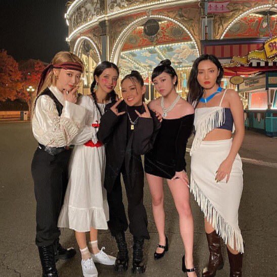 Mamamoo_France's tweet photo. [31.10.20] [#MAMAMOO]

MAMAMOO apparaît sur un post instagram de la danseuse Babe :

"Joyeux Halloween ���� 
#mamamoo #dingga #dinggo #JoyeuxHalloween"

🇫🇷 Mamamoo_France 
Cr : babe_holybang
#Dydy 

#MAMAVOTE @RBW_MAMAMOO https://t.co/iCKoJVd8gP