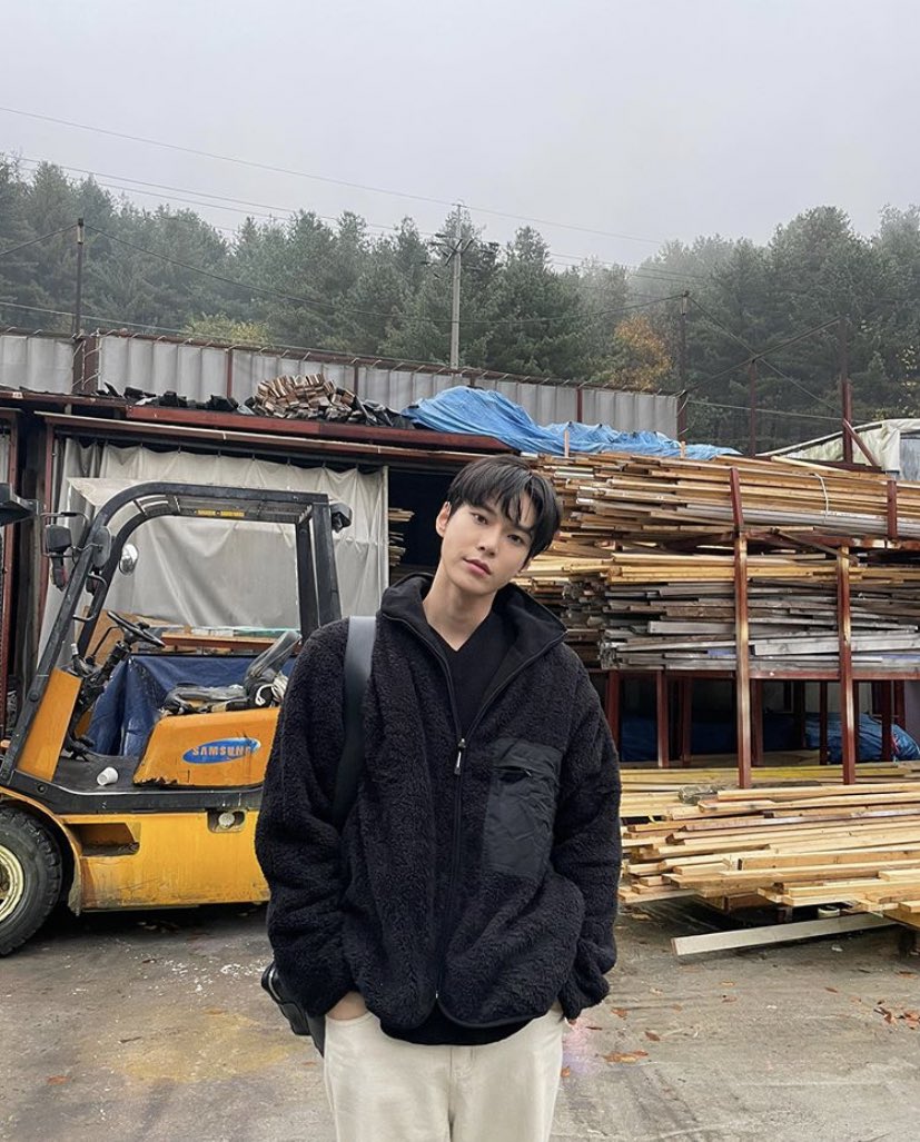 มู้ดโคตรดีเลยอะ ชอบมากๆๆㅠㅠㅠㅠㅠ