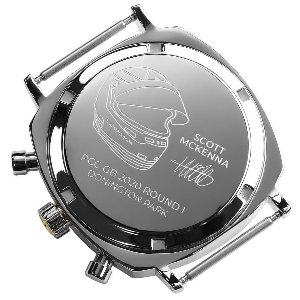 RedlineRacing01's tweet photo. ⌚️ Check this out ... a limited edition Scott McKenna watch from WatchGecko!

16 Geckota C-01 Gen 2 chronograph pieces are being made, one for each #CarreraCupGB race this season 🏁

Have a look 👉 https://t.co/Jk4kmyYyCZ

#TeamRedline #WatchGecko https://t.co/AmyZfFABYZ