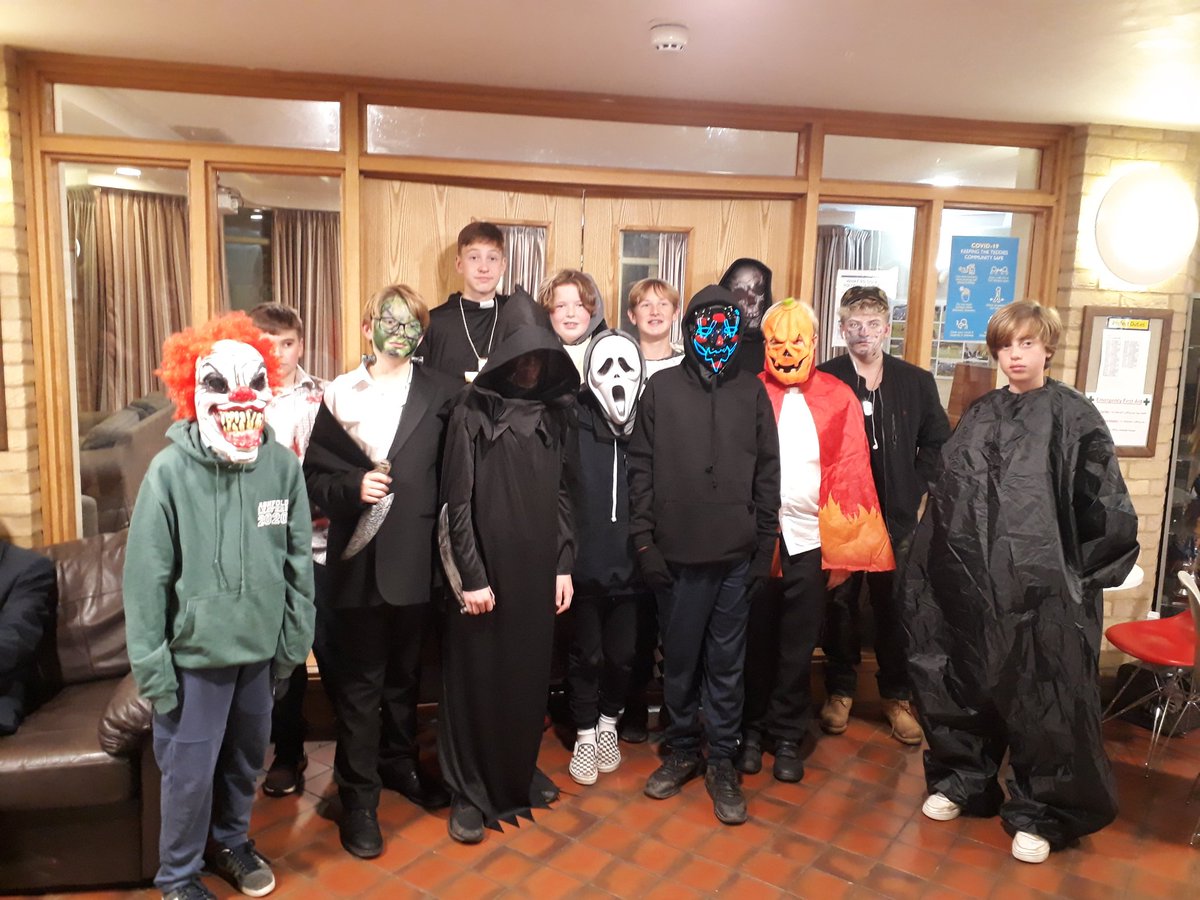 Kendall Halloween fancy dress up to beat those Covid blues. L6, 5th,4th and Shell