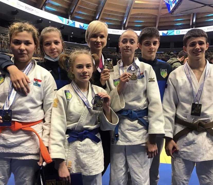 Лига дзюдо «Аврора» г.Санкт-Петербург Сулейманова А.🥇Сараева С🥈Фадеева Е.🥈 тренер Сараева А.А. <a href="/Depsporta_63/">Департамент физической культуры и спорта г. Самара</a> <a href="/DvChekanov/">Дмитрий Чеканов</a>