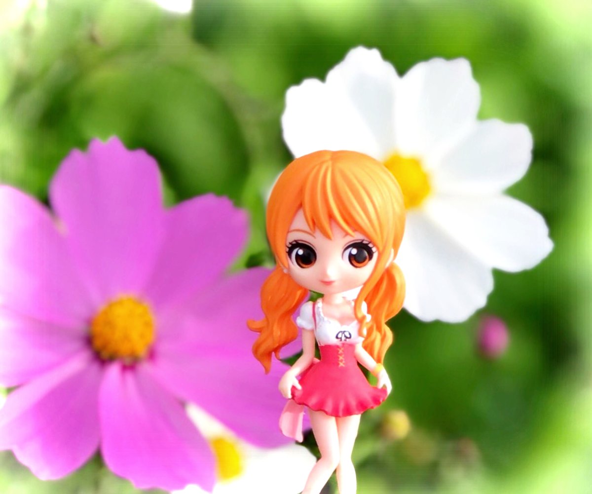 Lefty Pa Twitter 先日ツイートしたコスモス撮影の続き Qposket はお花に合う このプリンちゃんの切なげな表情と衣装の色は コスモスにめっちゃ似合う Onepiece ワンピース Nami ナミ Charlottepudding シャーロットプリン ワンピースフィギュア ワンピース