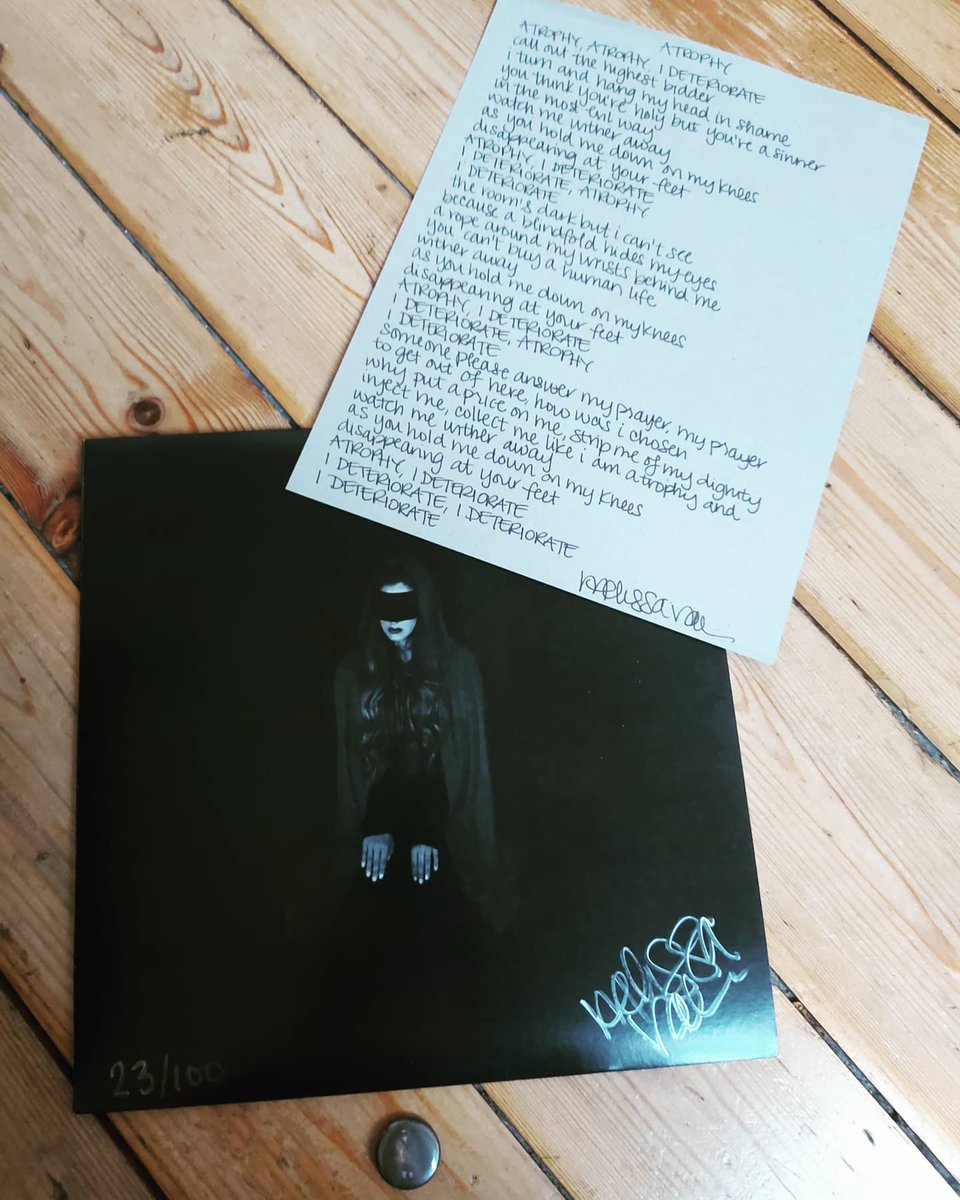 🖤