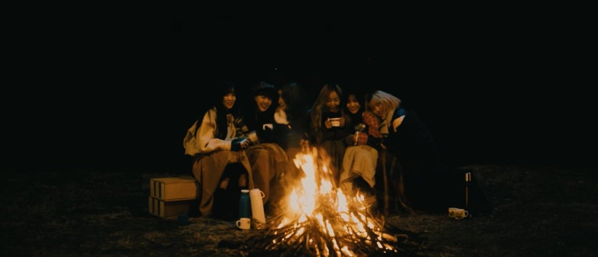 gfrdszone's tweet photo. — gfriend's 回 trilogy mvs (2020) https://t.co/lWF3b7aAe1
