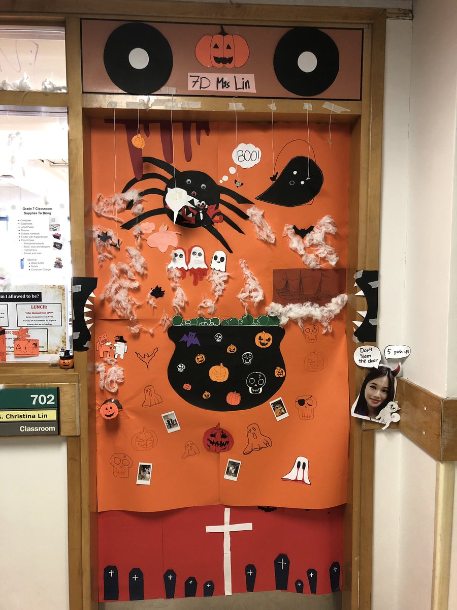 Couldn’t be more impressed by my students work in less than an hour! HAPPY HALLOWEEN!🎃 @CDNISComm #cdnishk #homeroom7D