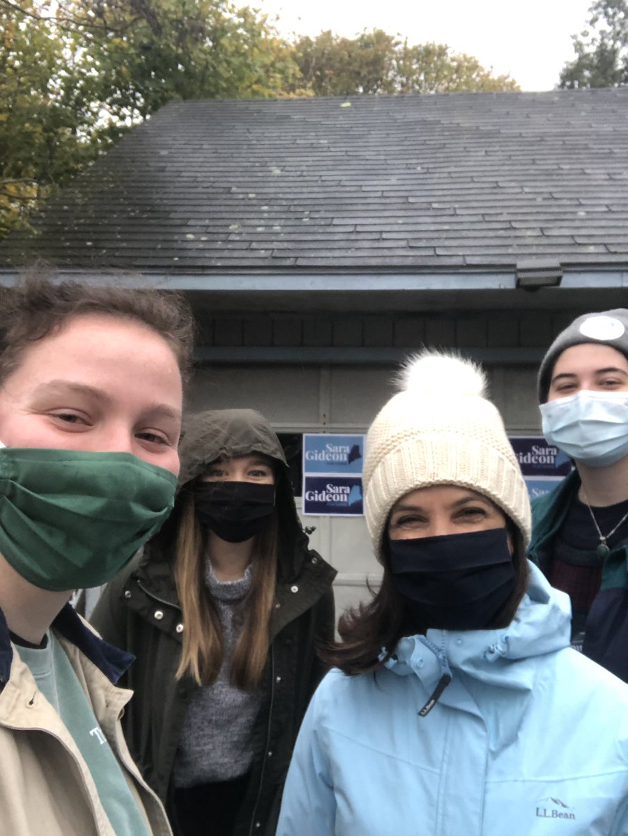 So so so proud to welcome future Senator Sara Gideon to Ellsworth this morning! Before we snapped this #selfiewithsara she told how crucial voter contact is these next three days. Can’t wait to hit those doors!! #mepolitics #GOTV #FlipTheSenateBlue
