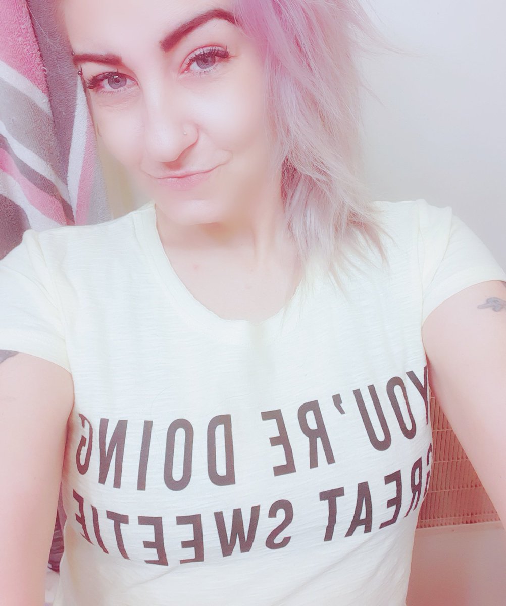 LucieBee_'s tweet photo. Good morning!! #Stonerfam #cannafam #spnfamily #follow4follow #haveagreatday #iamcanadian #staylifted #smokeweed #mmemberville #GDC #VoteHimOut #GoodMorningTwitterWorld like my new shirt! I don't usually get yellow but I like the message! #maskthefuckup #sundayvibes #theweather https://t.co/lKJJX2IElc