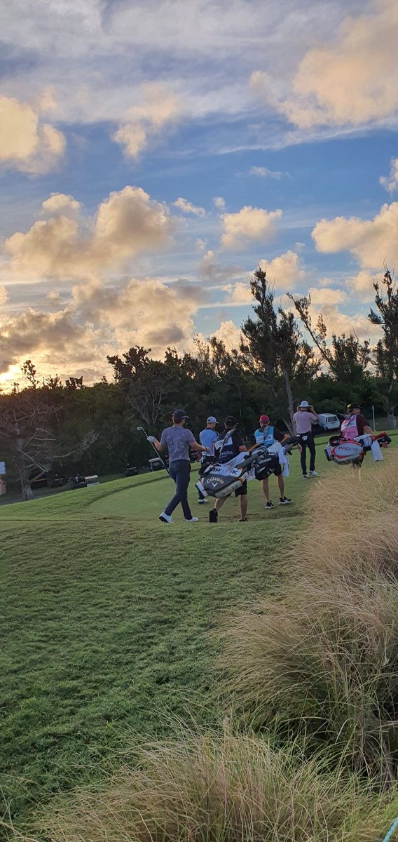 Today's the day. Who will take home the #BermudaChampionship title.... Let's play ⛳
#PortRoyalGolfCourse
