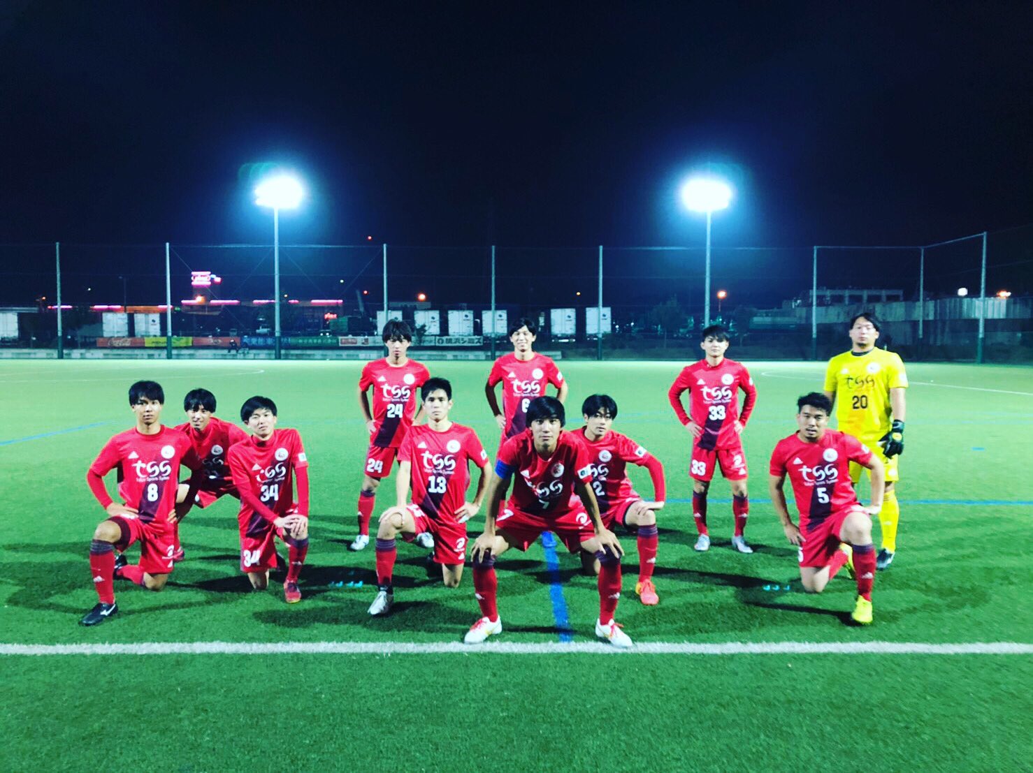 تويتر 東急sレイエスfc على تويتر 神奈川県社会人3部リーグ 第2節 Vs Shonan Jugent 4 0 2 0 2 0 中島 大谷3 勝利を収められましたがまだまだ試合中の精度と強度を上げなくてはなりません 次節も頑張ります 東急sレイエスfc 東急レイエス Reyes レイエス