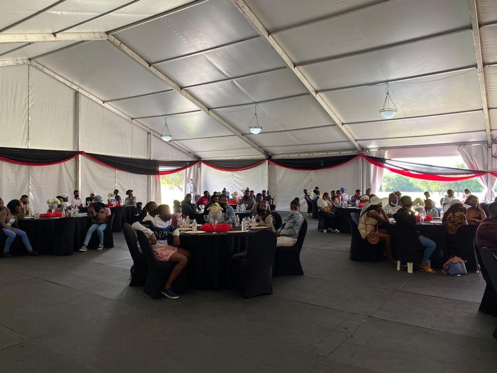 EFFSouthAfrica's tweet photo. Today, CIC @Julius_S_Malema gathered matriculants from a high school (Mohlakaneng in Seshego) he attended as a child to motivate &amp; inspire them ahead of exams on 05 Nov. Together with Lim. Education MEC, he told them despite Covid-19 difficulties, we wish you the best for exams! https://t.co/XQp4BzbN6i