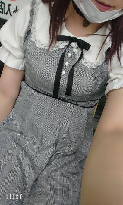 女装してコインランドリーで洗濯中 https://t.co/PHzMbkTsZC<a href="/tag/crossdresser"class="tags"><span>#crossdresser</span></a><a href="/tag/%E7%94%B7%E3%81%AE%E5%A8%98"class="tags"><span>#男の娘</span></a><a href="/tag/%E4%BC%AA%E5%A8%98"class="tags"><span>#伪娘</span></a><a href="/tag/%E5%A5%B3%E8%A3%85"class="tags"><span>#女装</span></a>