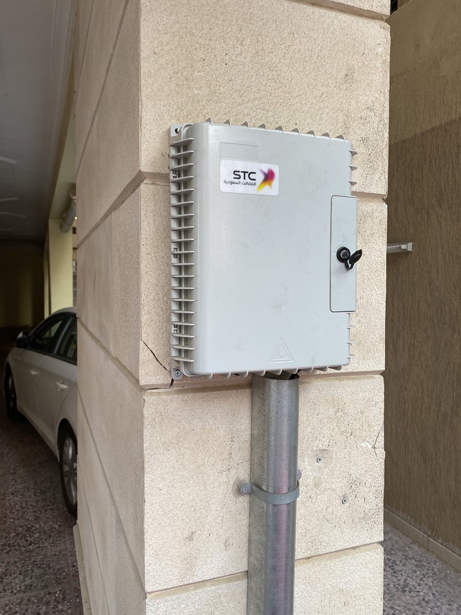 ⁦<a href="/stccare_ksa/">العناية بالعملاء stc السعودية</a>⁩ 
⁦<a href="/Mobily1100/">رعاية العملاء</a>⁩ 
⁦<a href="/ZainHelpSA/">عناية المشتركين</a>⁩
اشترك في خدمة الالياف البصرية بدون لوحة معدنية؟