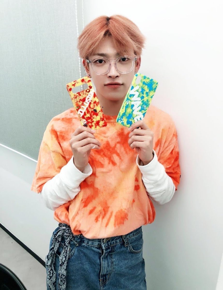 Kim Hongjoong as a fashion design student | a thread of his real designs  #ATEEZ  #홍중  @ATEEZofficial