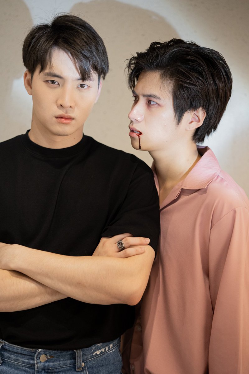 SYNOM34N's tweet photo. สู้ปะล่ะ!! ทูวิชสู้เข้าไหม 
#SiamParagonxMeanPlan https://t.co/GKLyCYyu8K