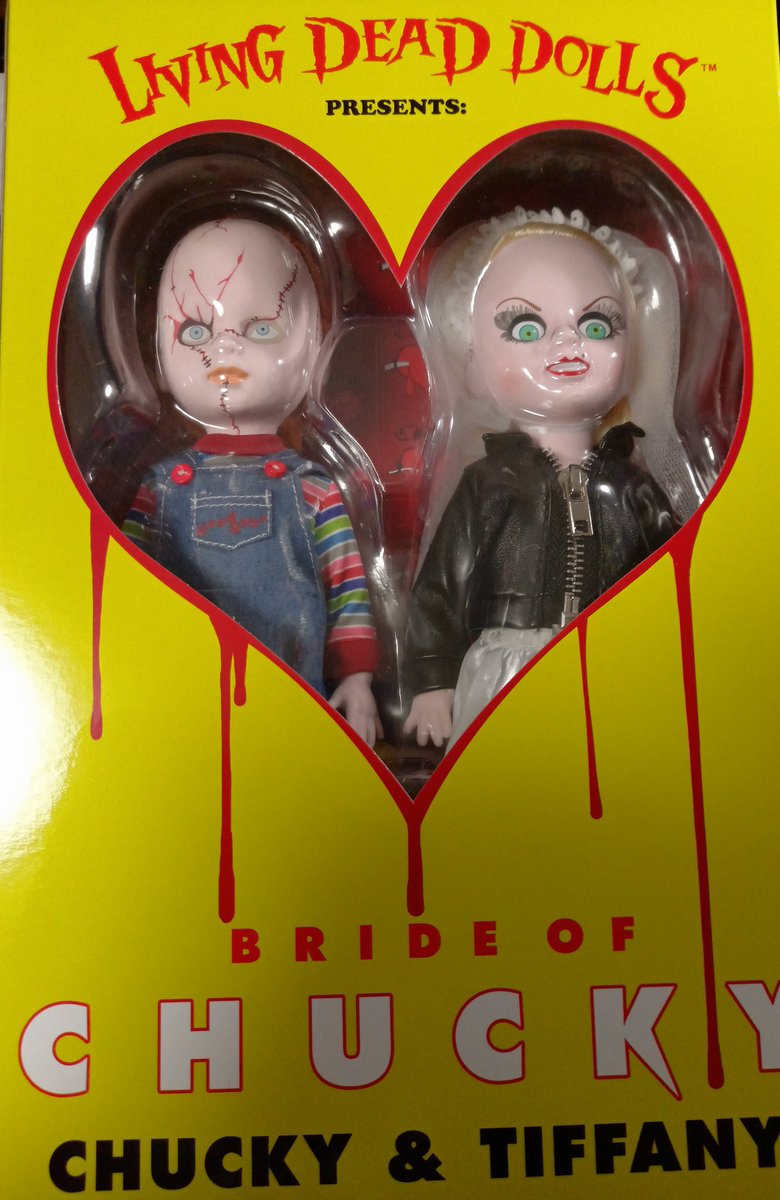 ヒヨコマメゾンビ 本当はタイムリーに昨日のハロウィン そして結婚記念日 に来てくれたのに受け取り出来ず今日になってしまった再販 チャッキー ティファニー じわじわ欲しくなって悔やんでいたので嬉しい リビデのチャッキーはイケメン ティファニーも