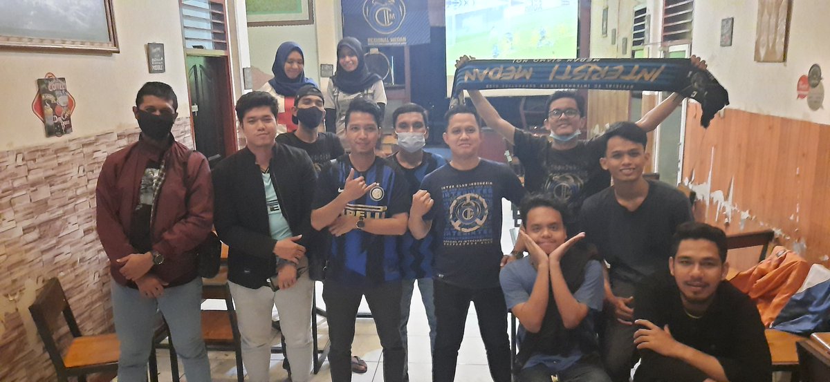 ICI_Medan's tweet photo. Grazie Pejuang Nobar Inter tadi malam. Tetap ramekan nobar kita ya. Semongko πͺ
#PejuangNobar #NobarInter #ICIMedan #InteristiMedan #ForzaInter #AvantiICI #HorasICIMedan https://t.co/eKgFgUKCa0