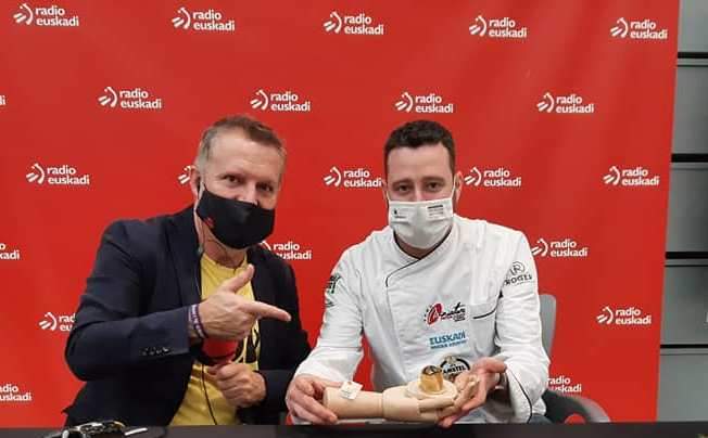 LaRutaSlow's tweet photo. 📌Eguerdi on! A las 13 horas en @radioeuskadi los 10 establecimientos finalistas del XV @euskadipintxos: @Irunazarra_Bar @Manolenta_Rest @LaRegadera41 #elmexicanoymuchomás #Elcolegio @kobikajatetxea #Danako @elmercao #mendiola y #qbosq #pintxos #Vitoria #Gasteiz @GastroMiniature https://t.co/iwTviTB9ZM