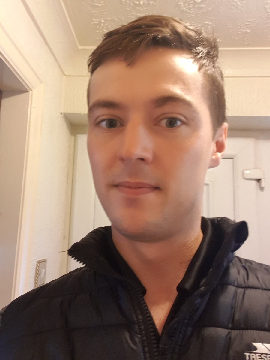 Shave day, I'll be partaking in Movemver this month to raise vital funds for mens health. Link below if you can/want to donate 

#StopMenDyingTooYoung

movember.com/m/14363984?mc=…