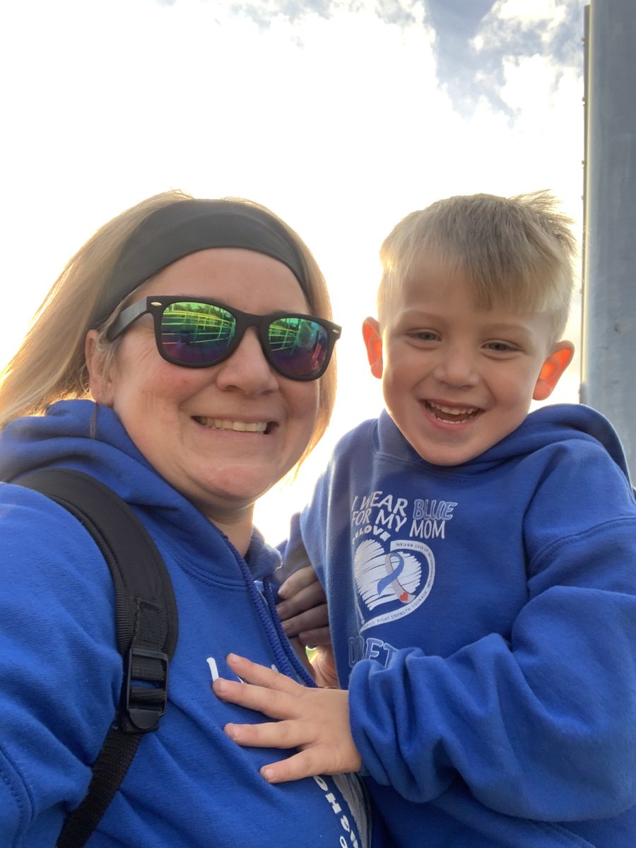 Happy 1st day of National Diabetes Month!!! I wear blue today for me!!! Staying strong for me and my boys!!! Happy Sunday everyone!!! Hope everyone has a great day!!!