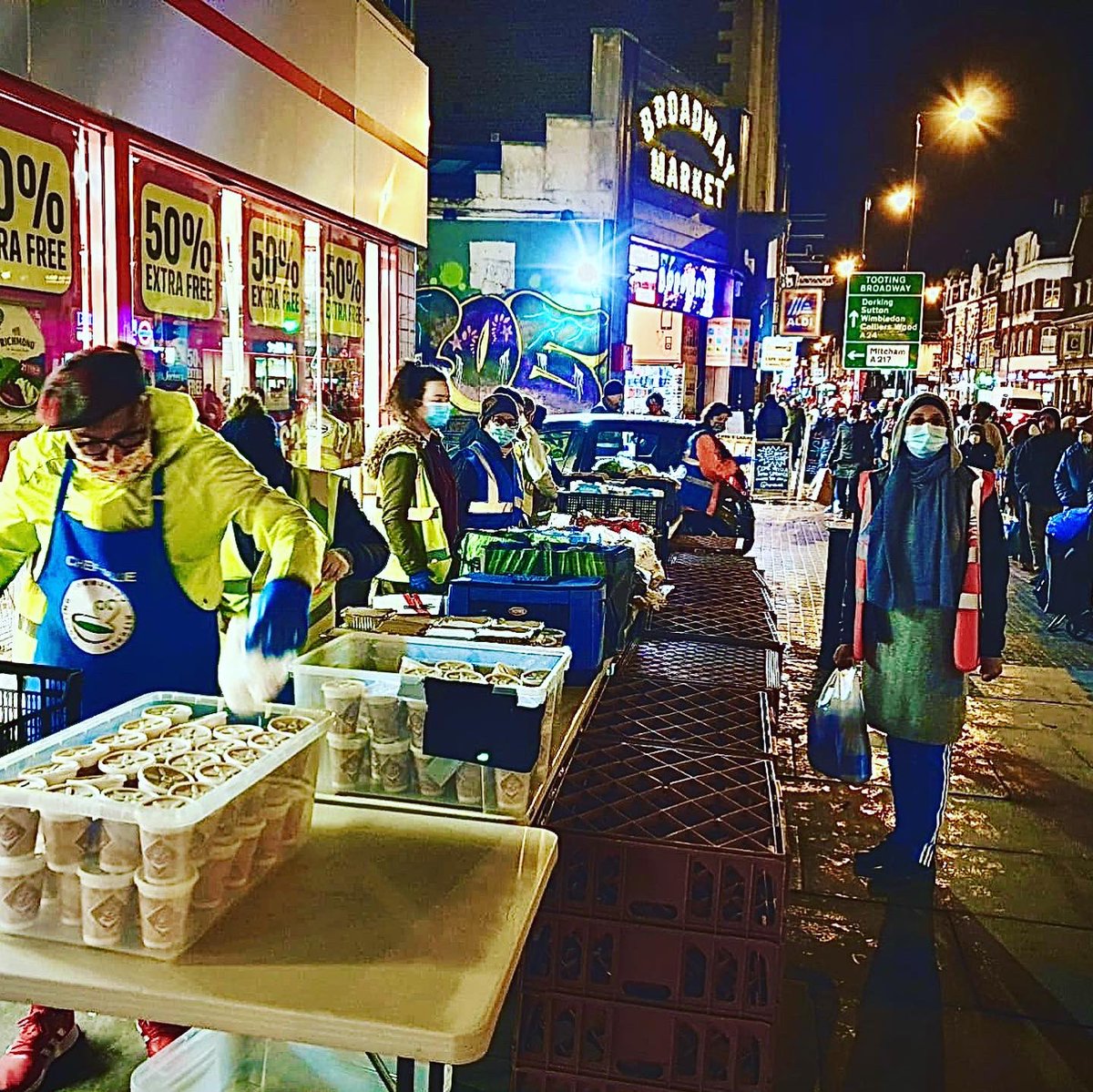 Inspiring work from amazing volunteers &amp; donators who give up their Wed &amp; Sat to support the local community who need our help. Sadly the queue gets longer &amp; any support is gratefully received <a href="/TootComKitchen/">TootingCommunityKitchen</a> <a href="/olliecouillaud/">olliecouillaud</a> <a href="/jusfinefood/">JUS Fine Food</a> big thanks to Diana &amp; Gio <a href="/cateringbm/">BM caterers</a>