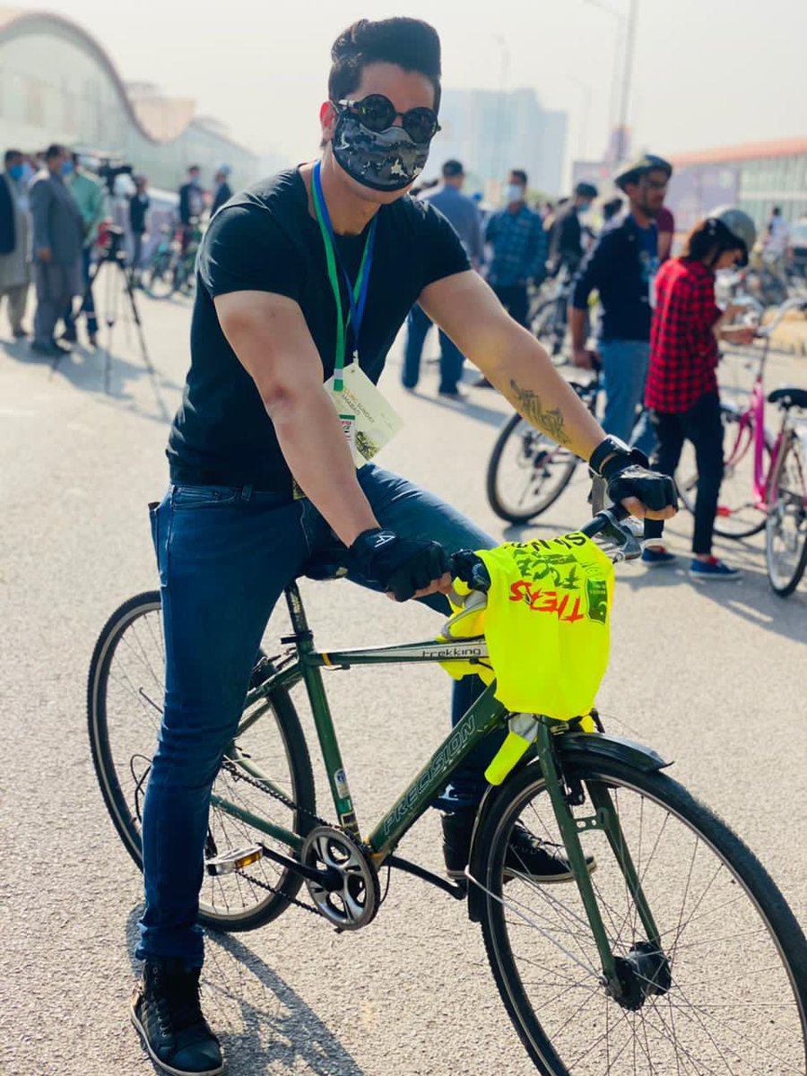 🚴‍♀️🚴‍♀️This is How isloo’s spend their weekendS
 @dcislamabad @hamzashafqaat @DrFMirza Thanks for joining #CyclingSunday , well Organised @navift.  @TigersForceICT will always join such healthy activities .