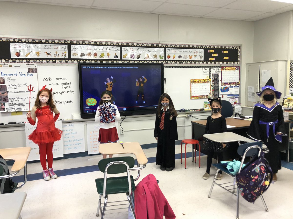 Cannons_Kinders's tweet photo. Happy Halloween! 2020 style 😊. #FHLEADS https://t.co/wS9n4uL80m