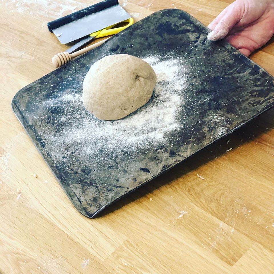 HunnypotCottage's tweet image. Do you love the smell of a freshly baked loaf wafting through the house?

Learn the skills you need to become a master baker with Hunnypot Cottage Bakery. 

Find out more here hunnypotcottagebakery.co.uk/food-courses.h…

#Learntobakebread #Onlineavailable