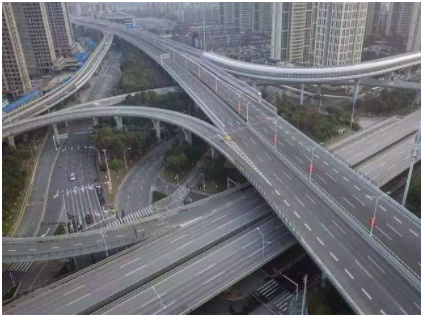 1/ Lockdowns aren’t born equal. What are we really expecting to achieve? Another irrelevant thread from yours truly  @maestro_rayo and  @federicolois